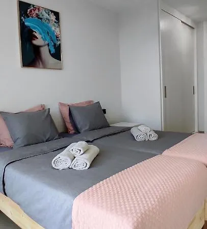 Terrazas Ocean View * 아데제